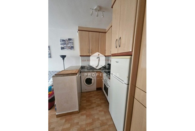 Resale - Bungalow -
Torrevieja - Lago Jardin