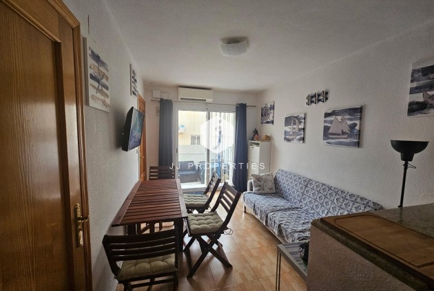 Resale - Bungalow -
Torrevieja - Lago Jardin