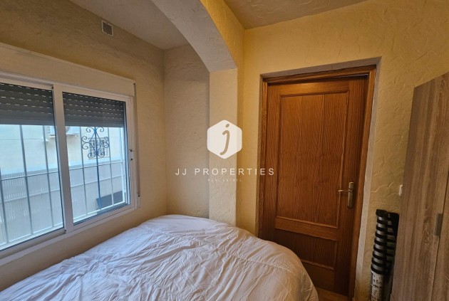 Resale - Bungalow -
Torrevieja - Lago Jardin