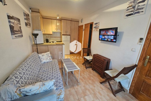 Resale - Bungalow -
Torrevieja - Lago Jardin