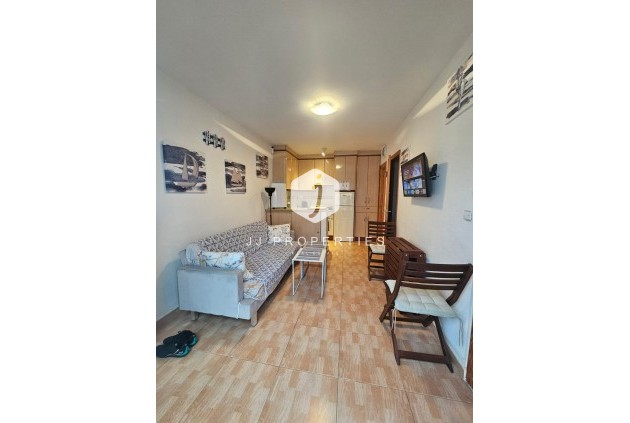 Resale - Bungalow -
Torrevieja - Lago Jardin