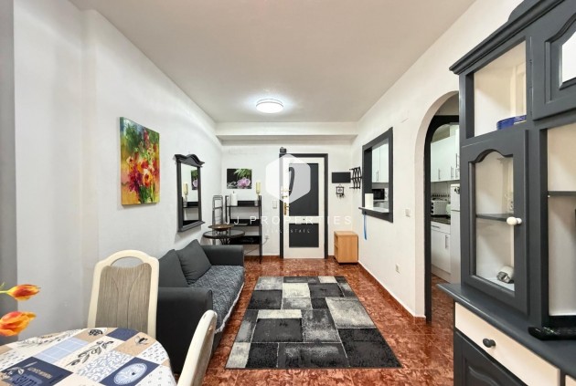 D'occasion - Appartement -
Torrevieja - Estacion de autobuses