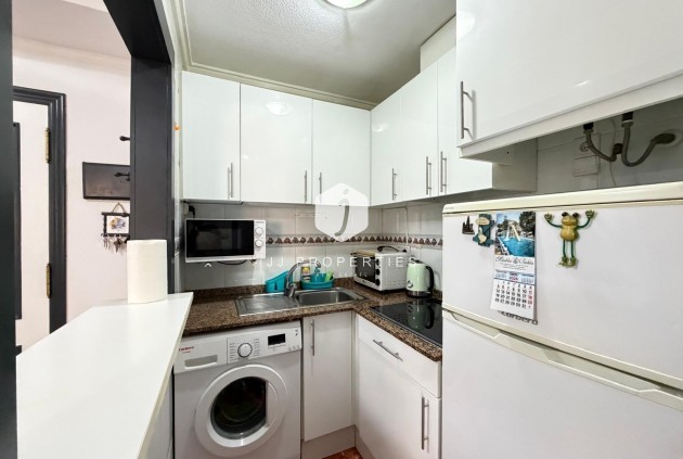 D'occasion - Appartement -
Torrevieja - Estacion de autobuses