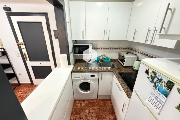 D'occasion - Appartement -
Torrevieja - Estacion de autobuses