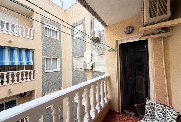 D'occasion - Appartement -
Torrevieja - Estacion de autobuses