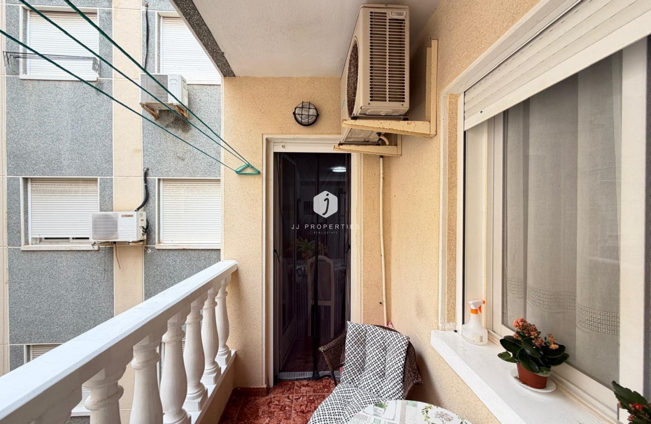 D'occasion - Appartement -
Torrevieja - Estacion de autobuses