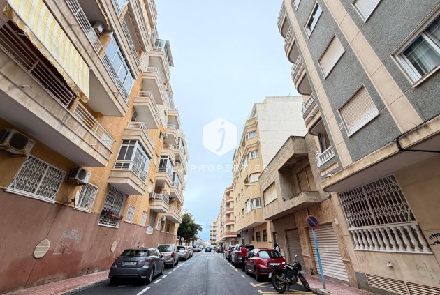 D'occasion - Appartement -
Torrevieja - Estacion de autobuses