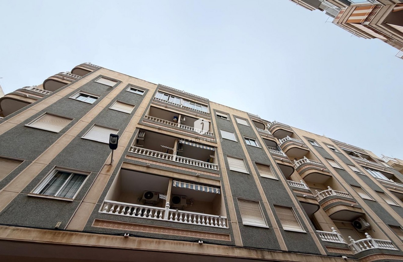 D'occasion - Appartement -
Torrevieja - Estacion de autobuses