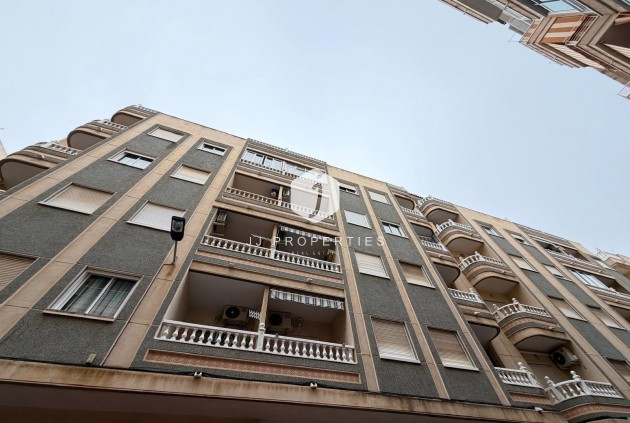 D'occasion - Appartement -
Torrevieja - Estacion de autobuses