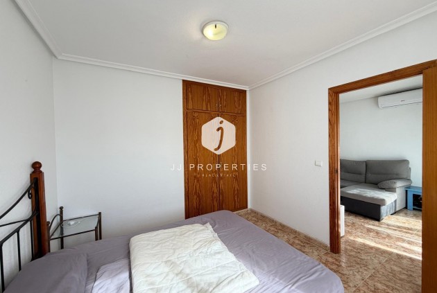Resale - Apartment / flat -
Torrevieja - Playa del Cura