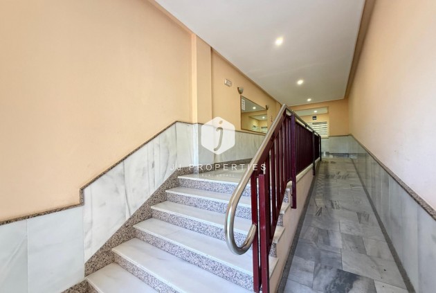 Resale - Apartment / flat -
Torrevieja - Playa del Cura