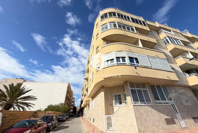 Resale - Apartment / flat -
Torrevieja - Playa del Cura