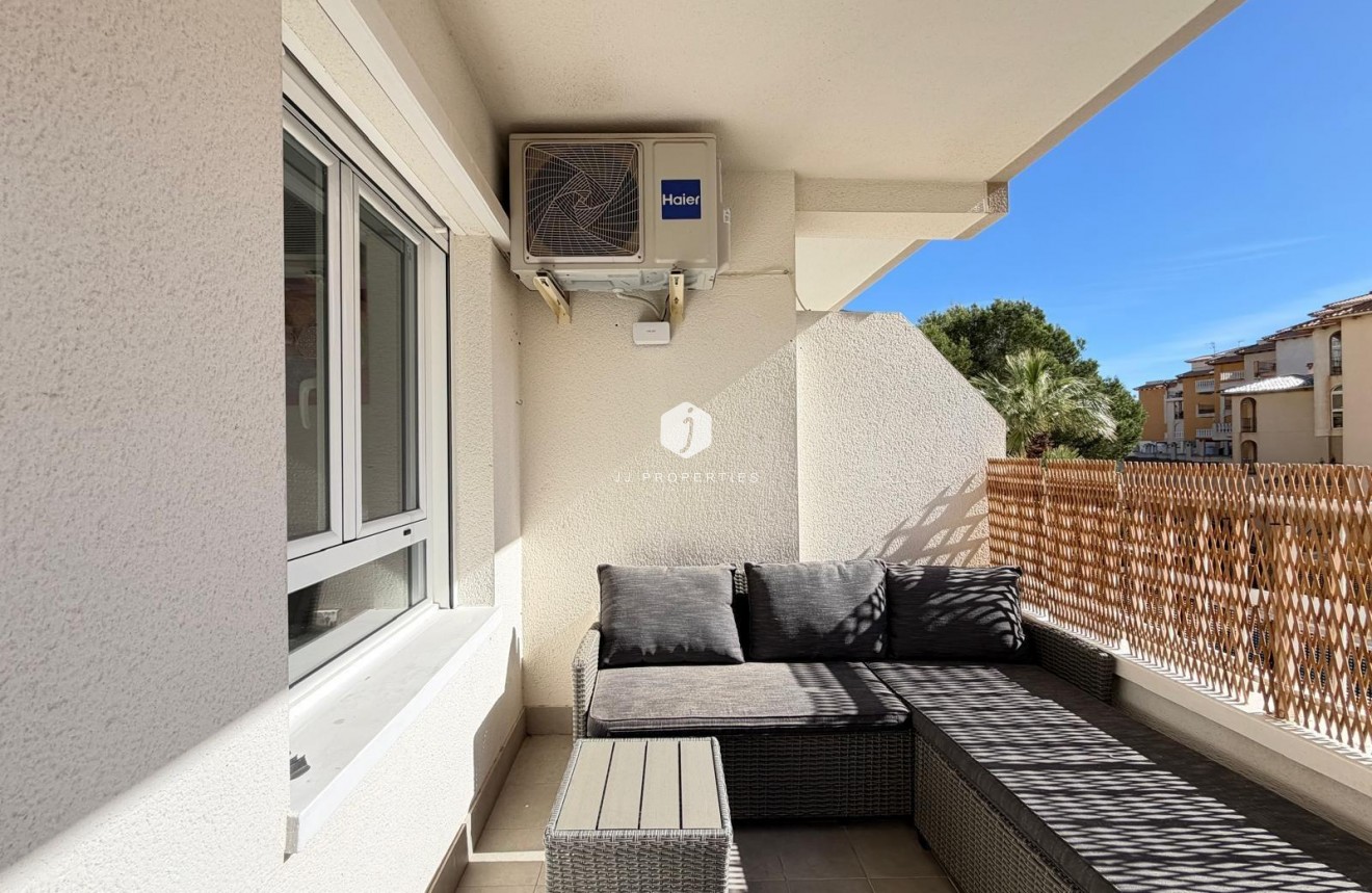 Resale - Apartment / flat -
Orihuela Costa - Altos De Campoamor