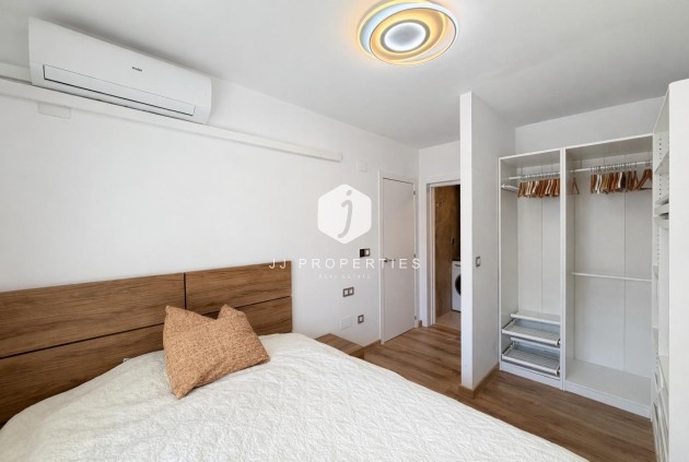 Resale - Apartment / flat -
Orihuela Costa - Altos De Campoamor
