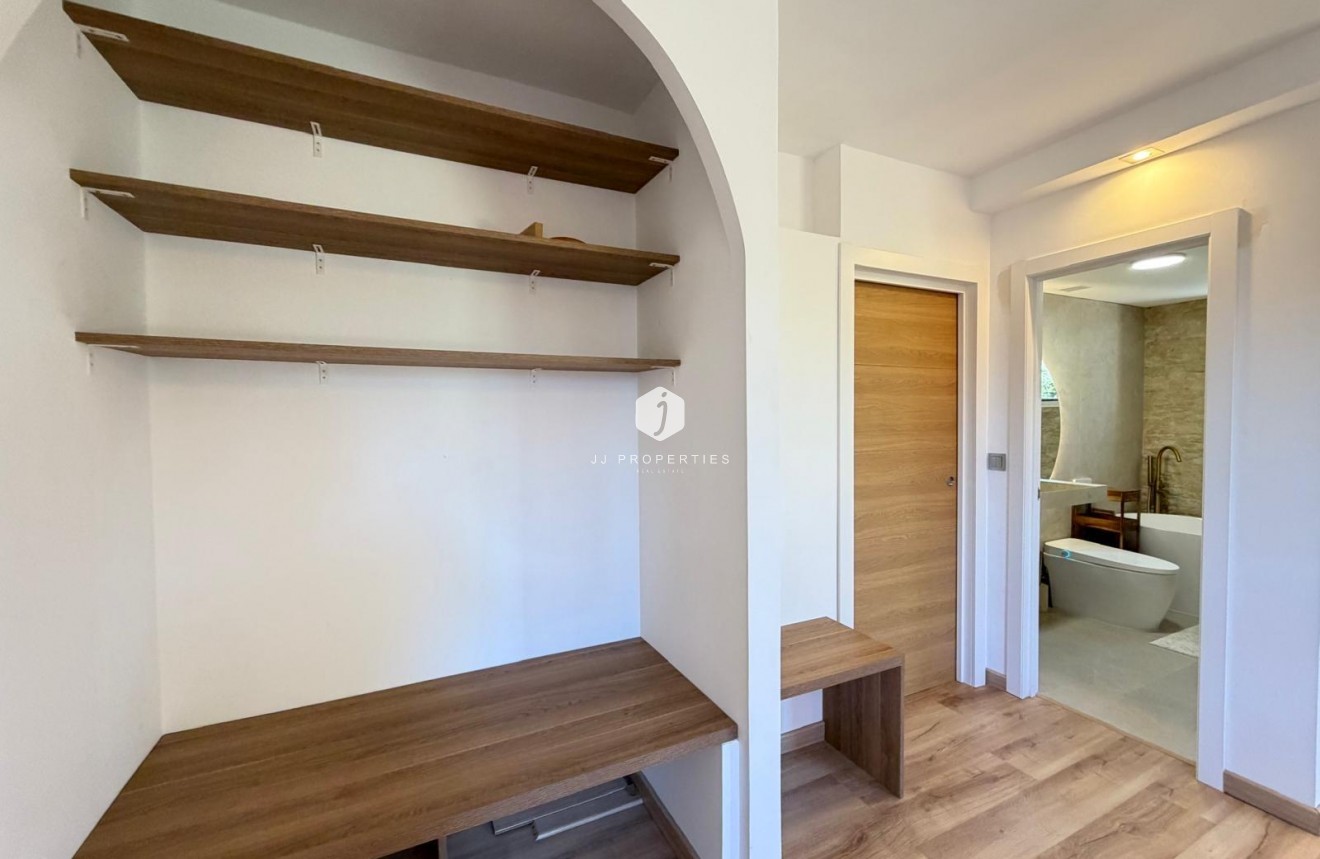 Resale - Apartment / flat -
Orihuela Costa - Altos De Campoamor
