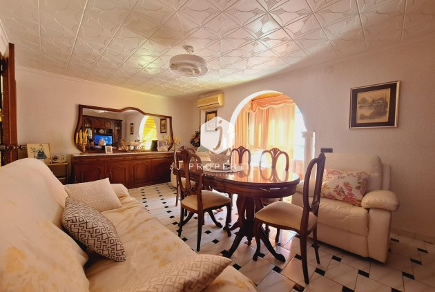 Resale - Apartment / flat -
Torrevieja - Acequion