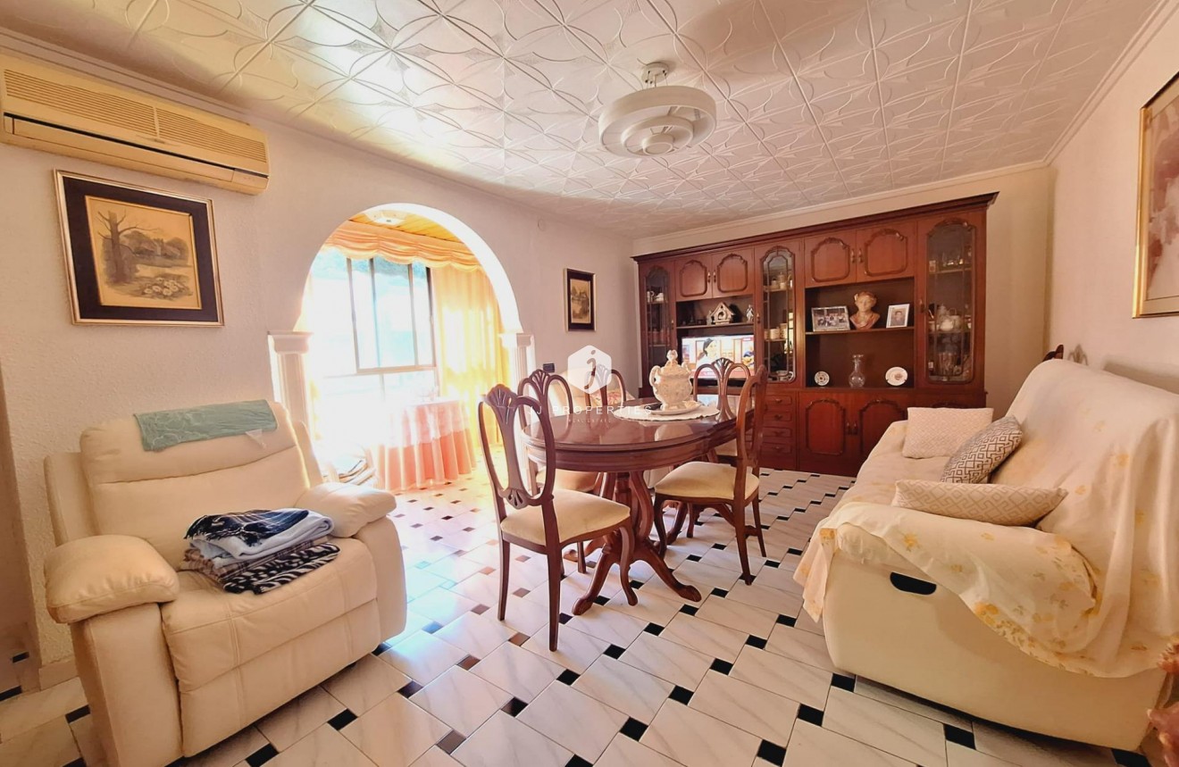 Resale - Apartment / flat -
Torrevieja - Acequion