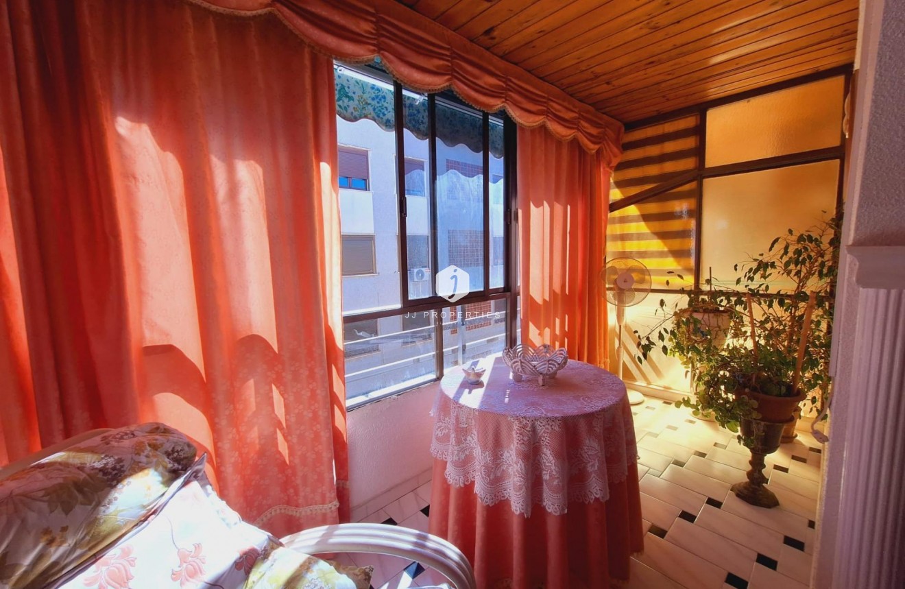Resale - Apartment / flat -
Torrevieja - Acequion