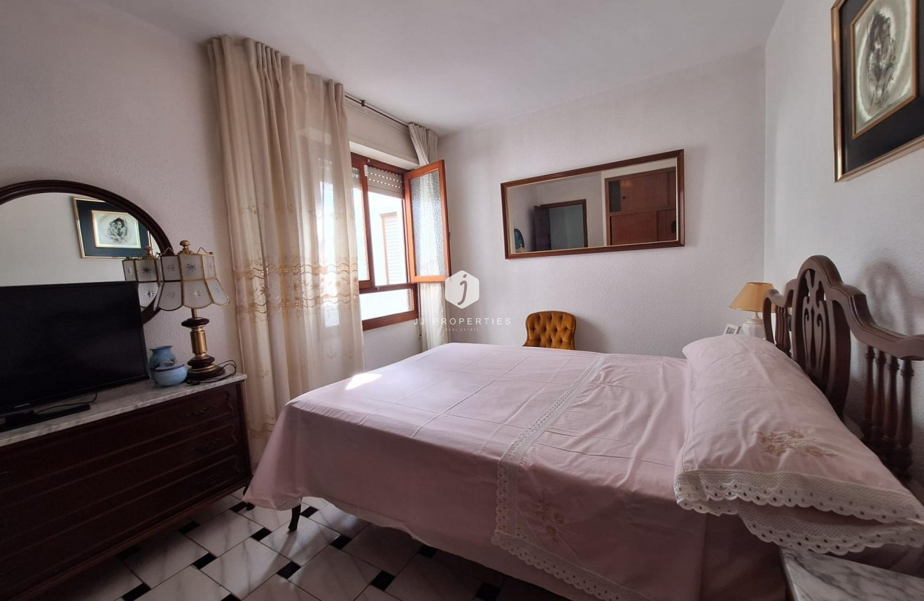 Resale - Apartment / flat -
Torrevieja - Acequion