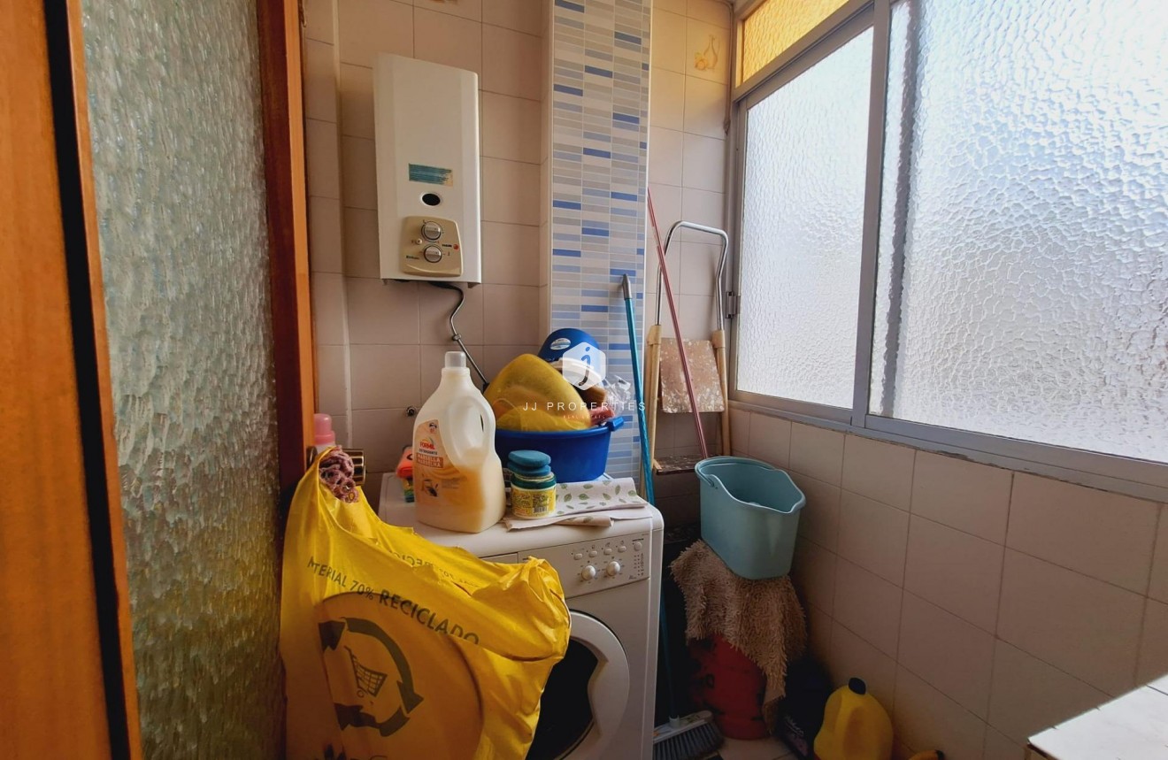Resale - Apartment / flat -
Torrevieja - Acequion