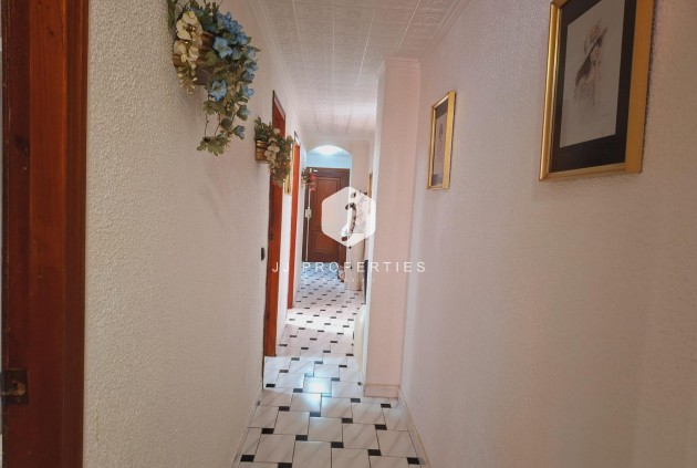 Resale - Apartment / flat -
Torrevieja - Acequion