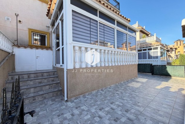 Resale - Chalet -
Orihuela Costa - Las Filipinas