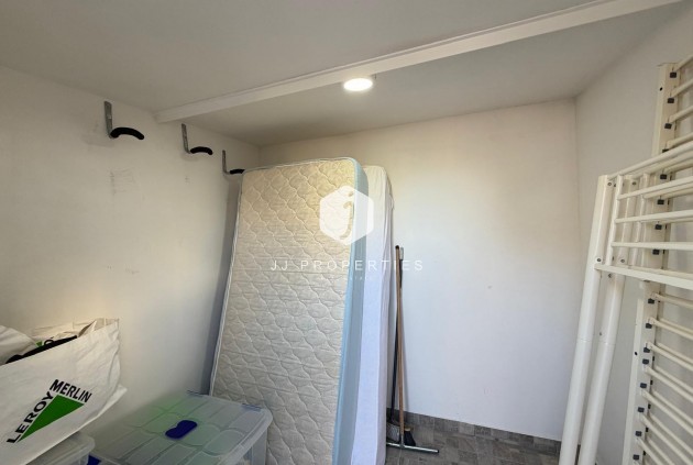 Resale - Chalet -
Orihuela Costa - Las Filipinas