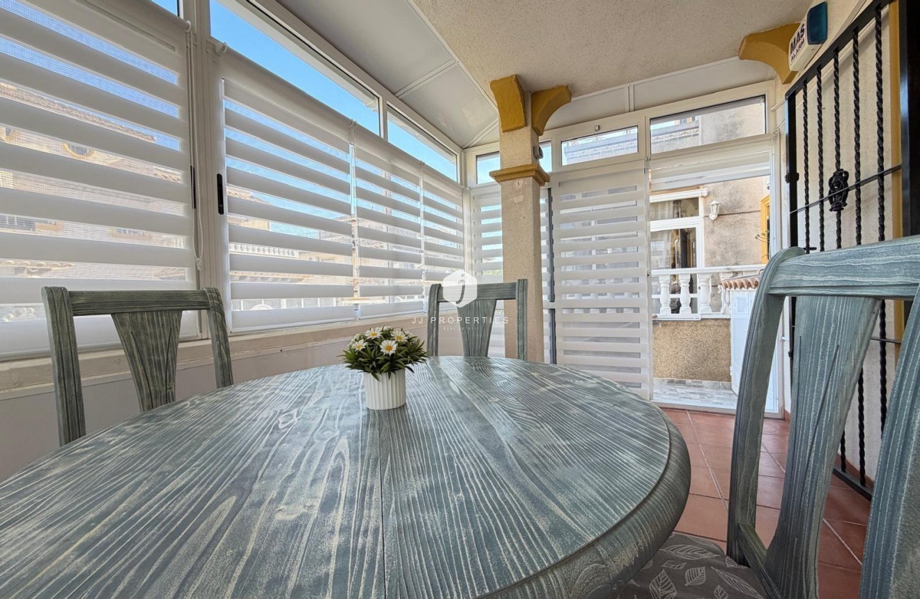 Resale - Chalet -
Orihuela Costa - Las Filipinas