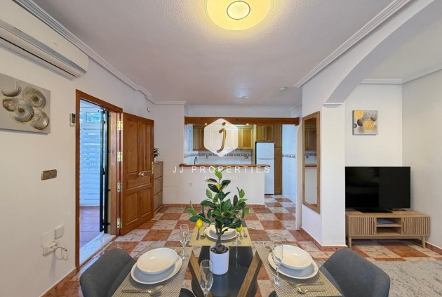 Resale - Chalet -
Orihuela Costa - Las Filipinas