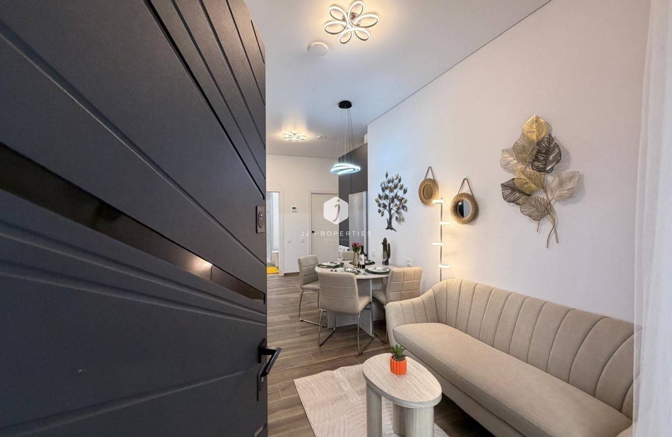 Resale - Apartment / flat -
Torrevieja