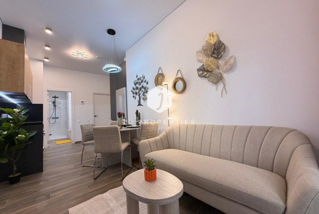 Resale - Apartment / flat -
Torrevieja