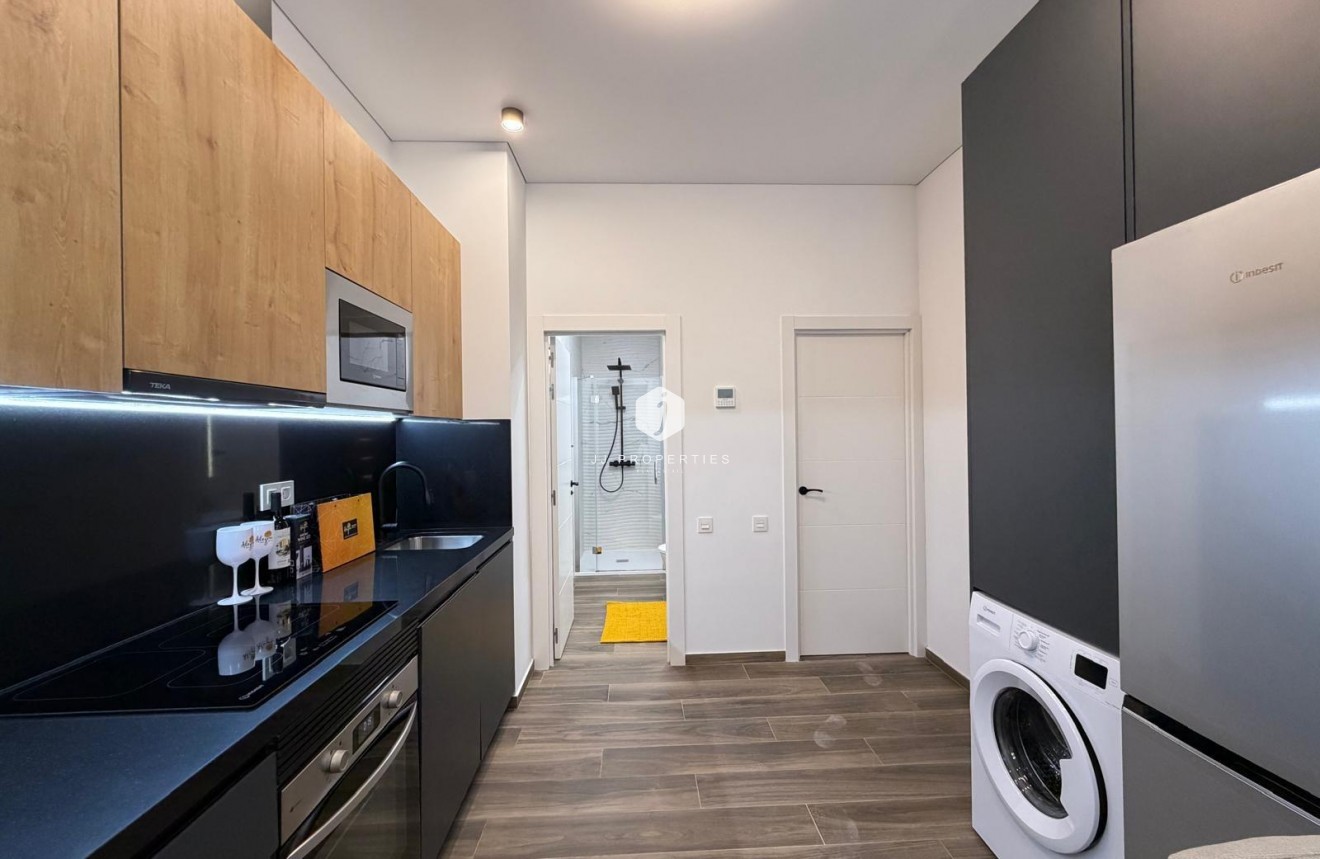 Resale - Apartment / flat -
Torrevieja