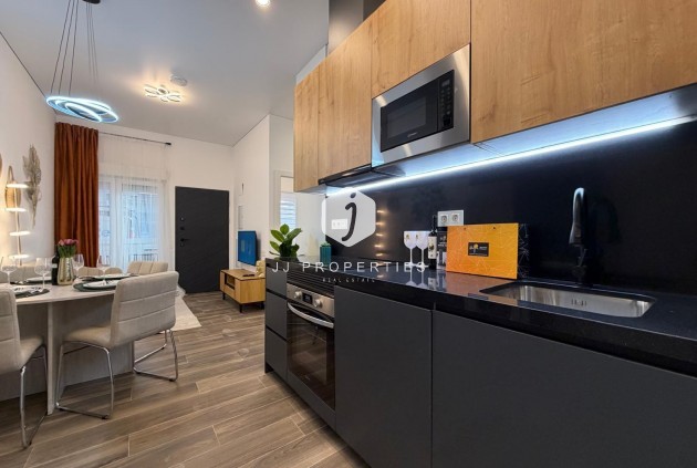 Resale - Apartment / flat -
Torrevieja