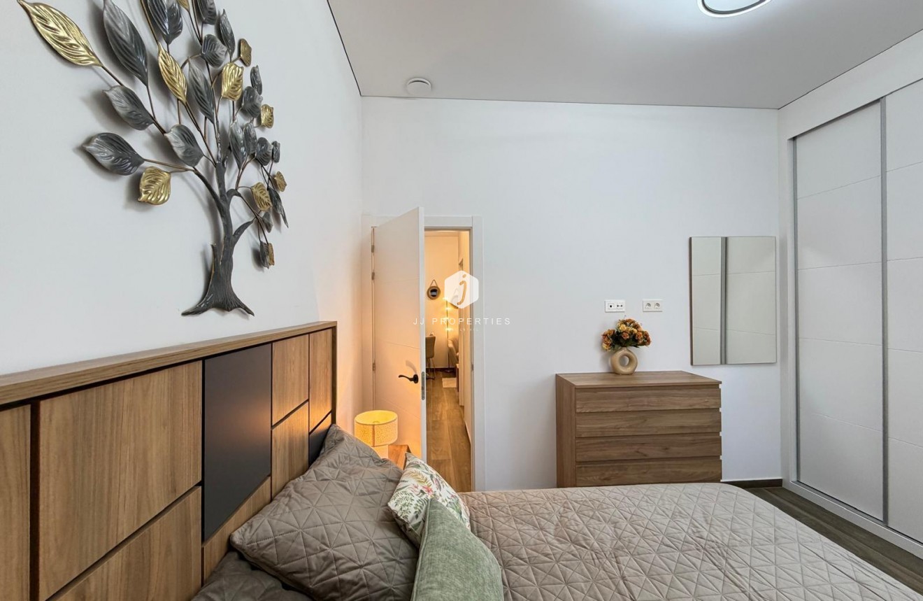 Resale - Apartment / flat -
Torrevieja