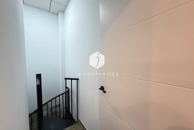 Resale - Apartment / flat -
Torrevieja