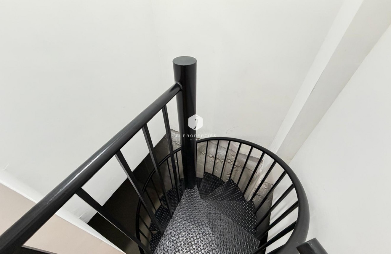 Resale - Apartment / flat -
Torrevieja