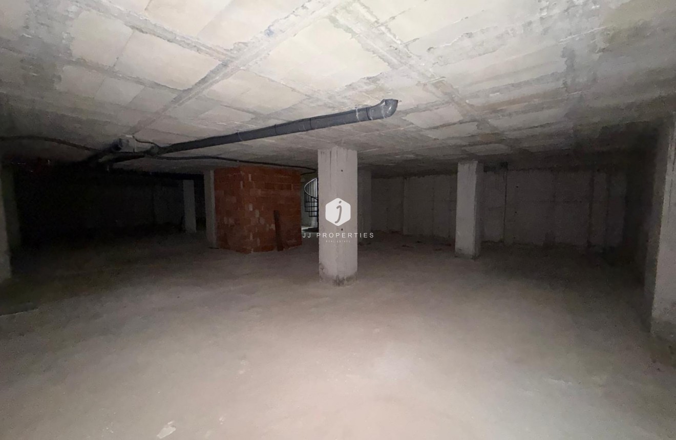 Resale - Apartment / flat -
Torrevieja