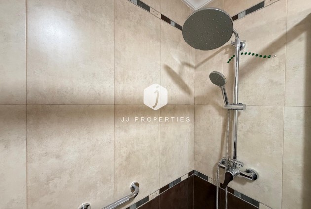 Resale - Apartment / flat -
Torrevieja - Playa del Cura