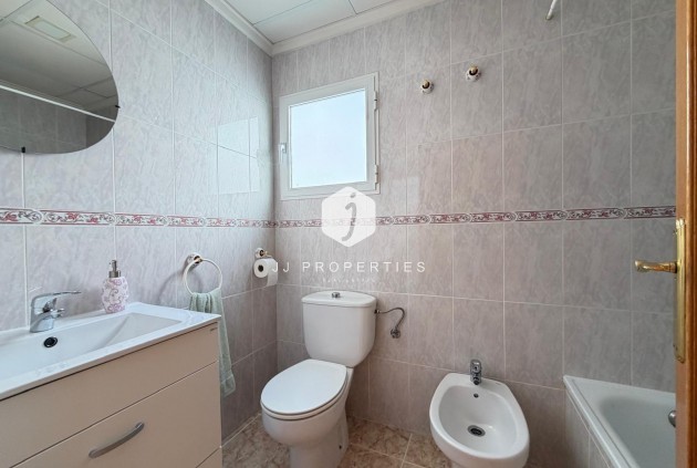 Resale - Penthouse -
Torrevieja - Playa del Cura