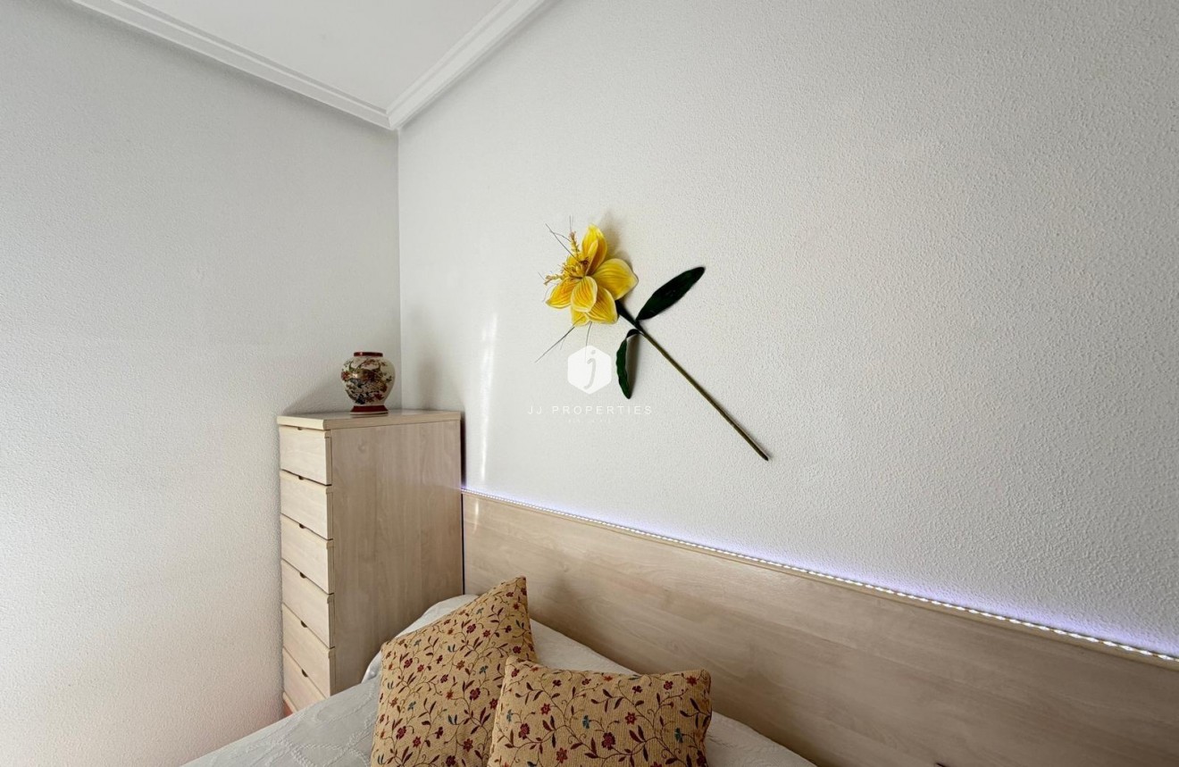 Resale - Penthouse -
Torrevieja - Playa del Cura