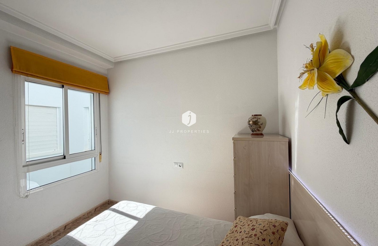 Resale - Penthouse -
Torrevieja - Playa del Cura