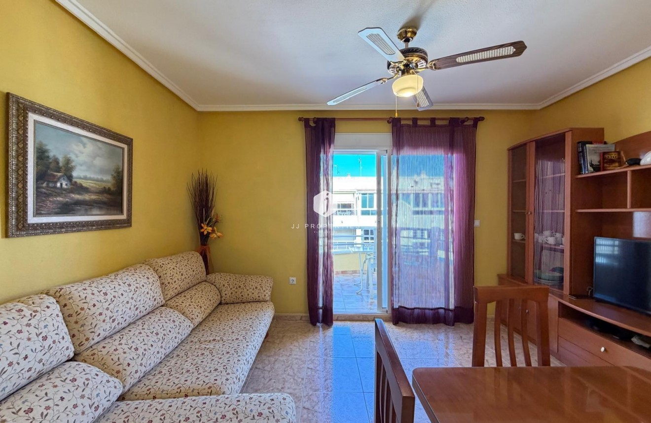 Resale - Penthouse -
Torrevieja - Playa del Cura