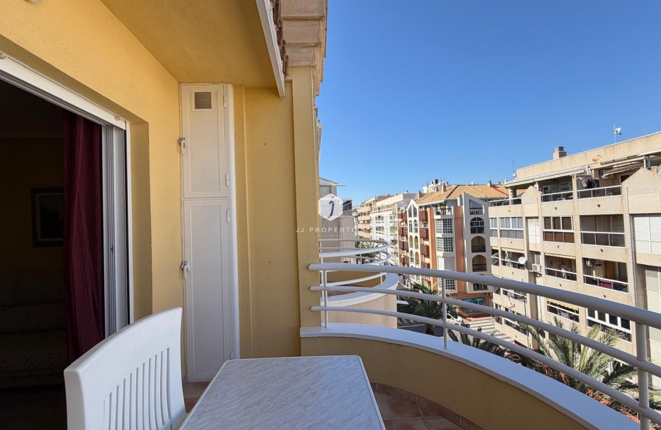 Resale - Penthouse -
Torrevieja - Playa del Cura