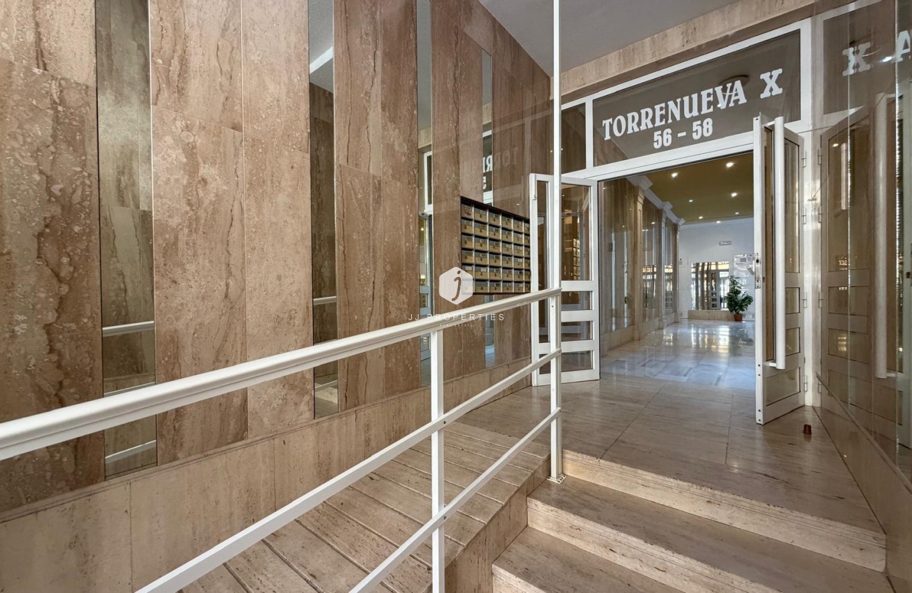 Resale - Penthouse -
Torrevieja - Playa del Cura