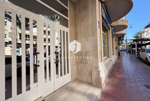 Resale - Penthouse -
Torrevieja - Playa del Cura