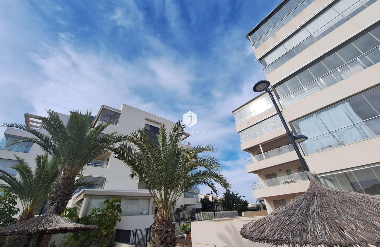 Resale - Apartment / flat -
Orihuela Costa - Los Dolses