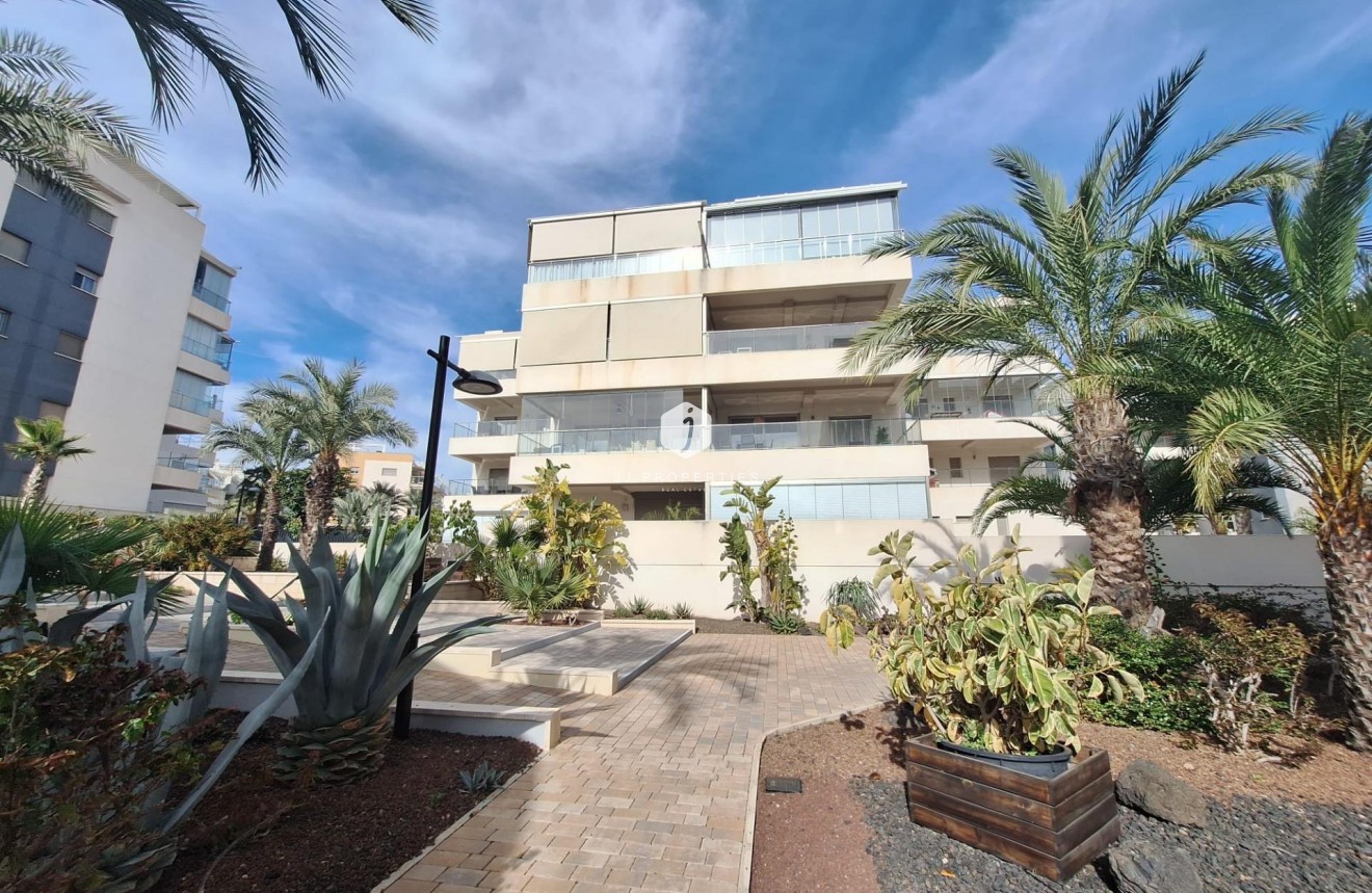 Resale - Apartment / flat -
Orihuela Costa - Los Dolses