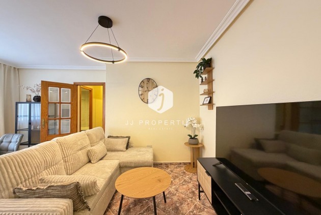 Resale - Apartment / flat -
Torrevieja - Playa de los Locos