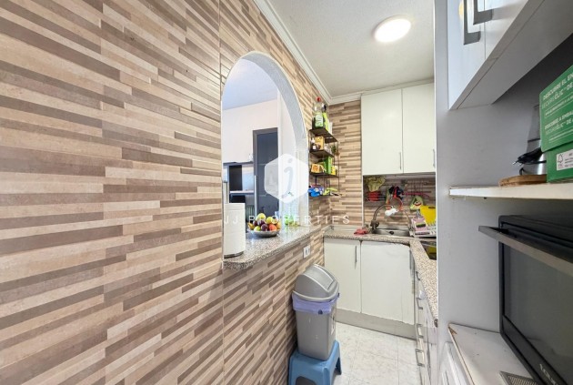 Resale - Penthouse -
Torrevieja - Acequion
