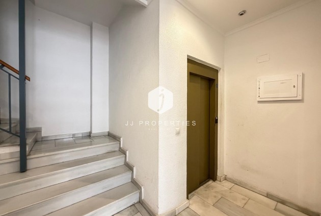 Resale - Penthouse -
Torrevieja - Acequion